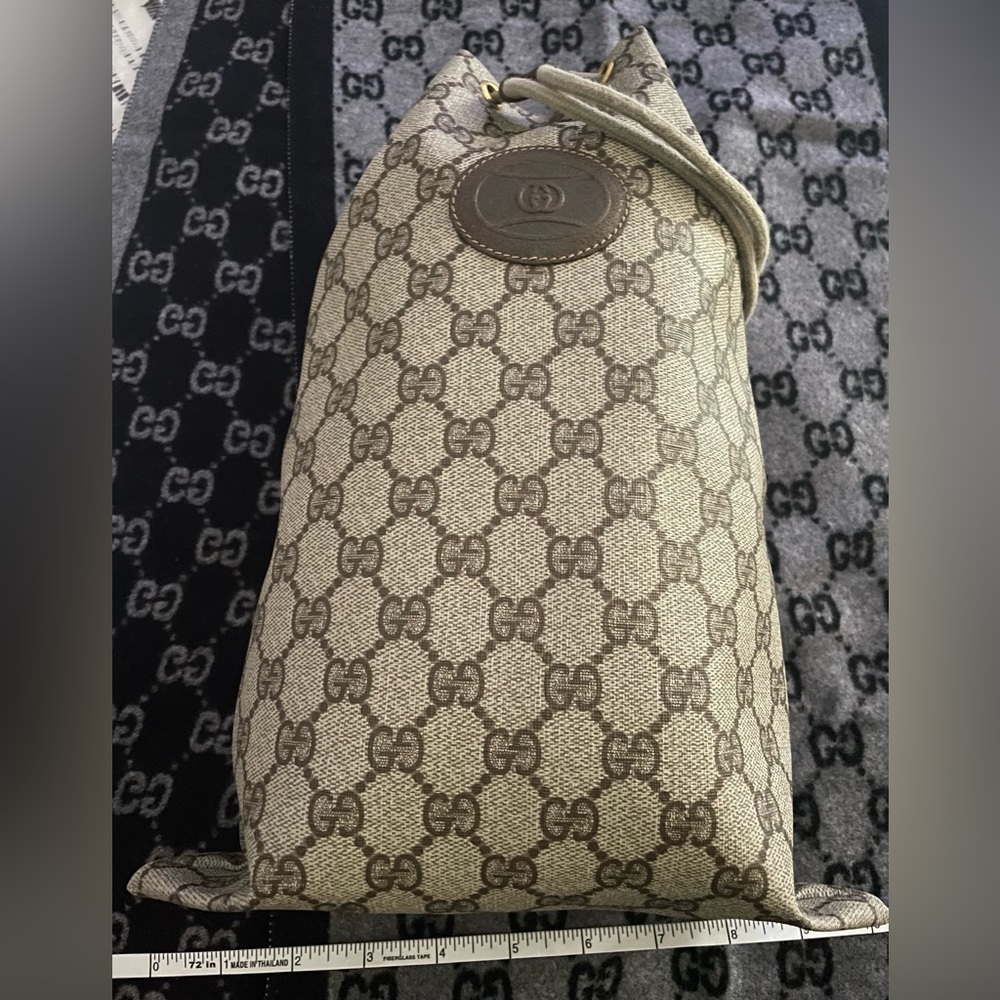 Gucci,  Bag, Authentic, Drawstring type closure perfect for hygiene/cosmetics